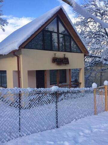 Фото номера Семейный номер с террасой Апарт-отели Hotel NANA г. Они 49