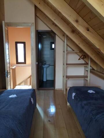 Фото номера Семейный номер с террасой Апарт-отели Hotel NANA г. Они 37